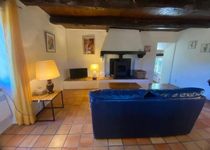 別荘 De Linas Saint-Georges-de-Luzençon